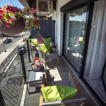 Apartment Vladut Saturn